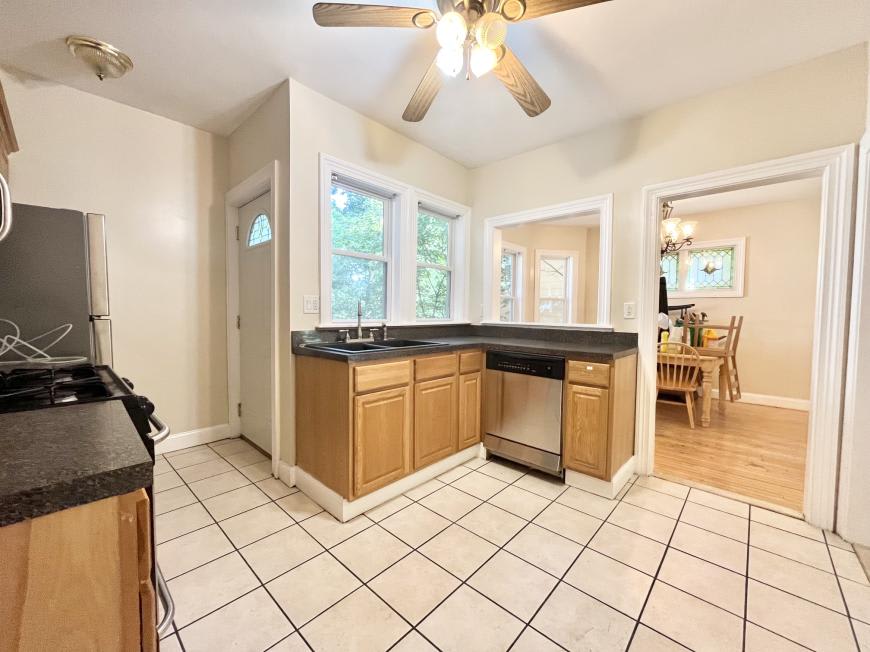 19 Park View St. – photo 3