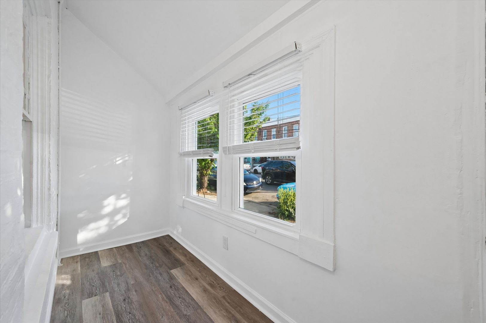 2BR/1BA Home – photo 2