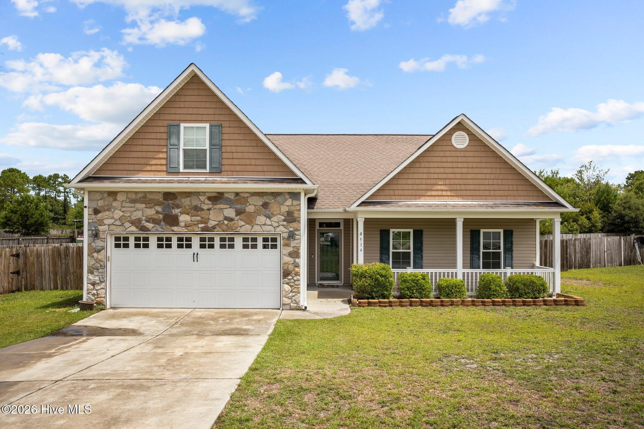 514 Aberdineshire Court – photo 4