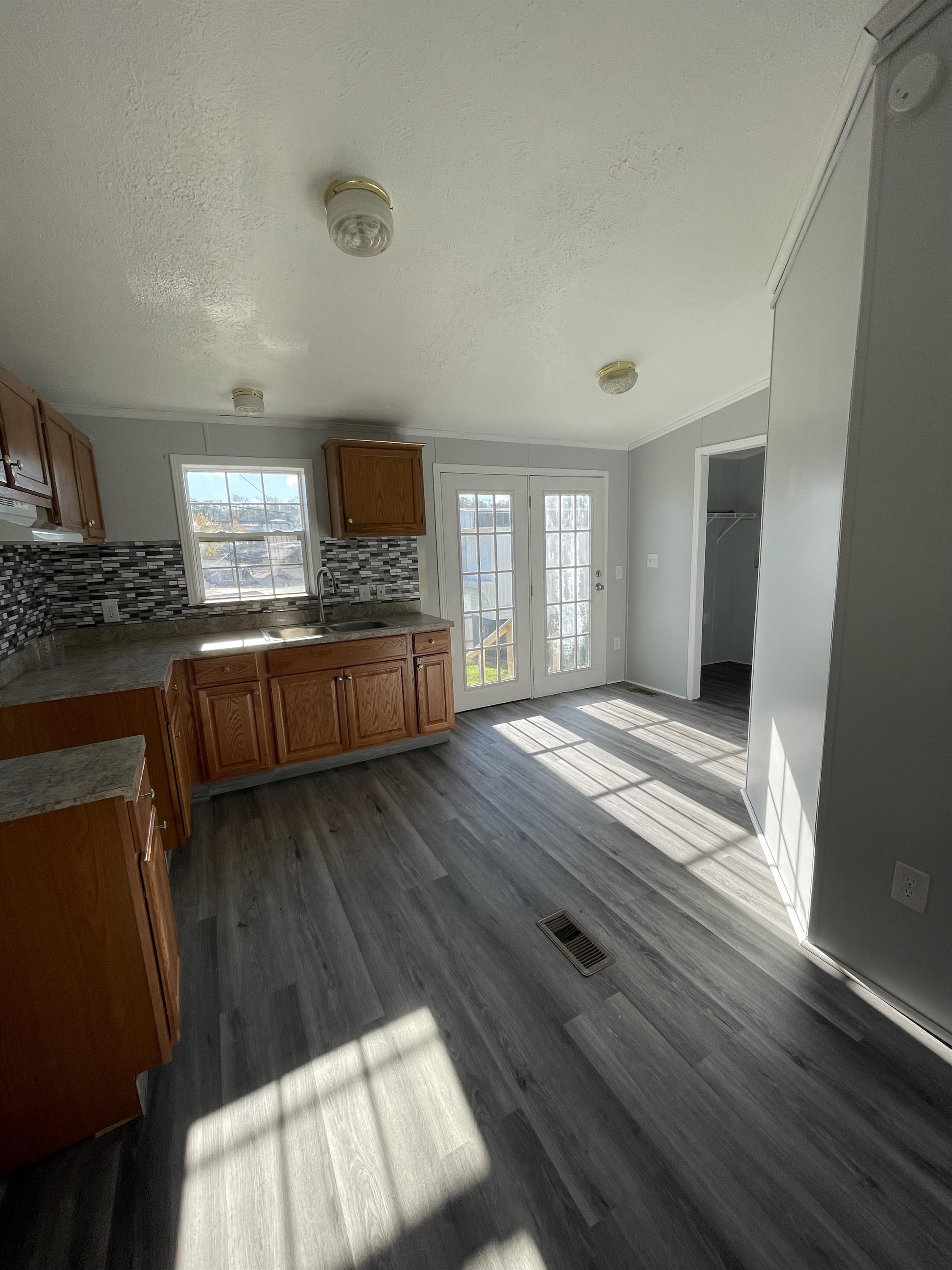 704 Solar Lane – photo 3
