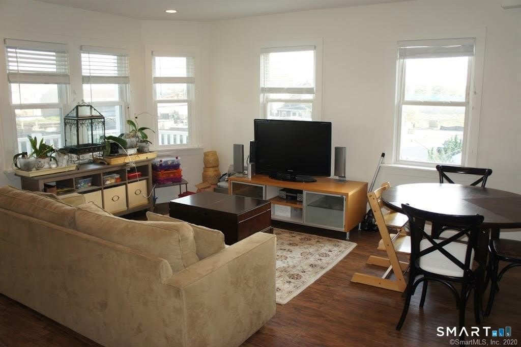 16 Manor Street – photo 2