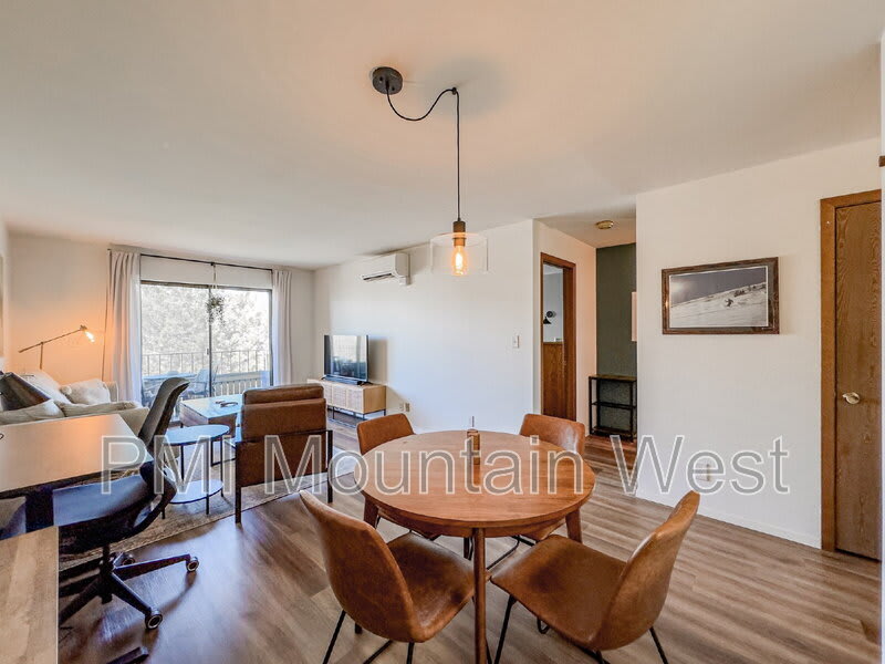 339 E. 600 S. – photo 3