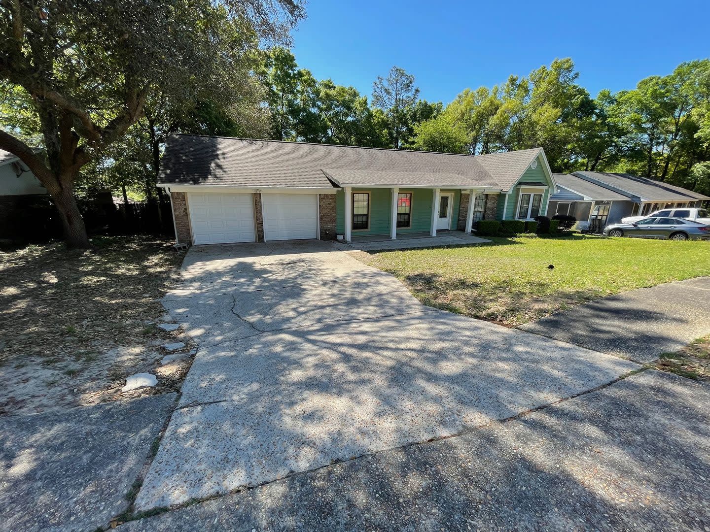 Beautiful Upgraded Home in Northeast Pensacola – photo 1