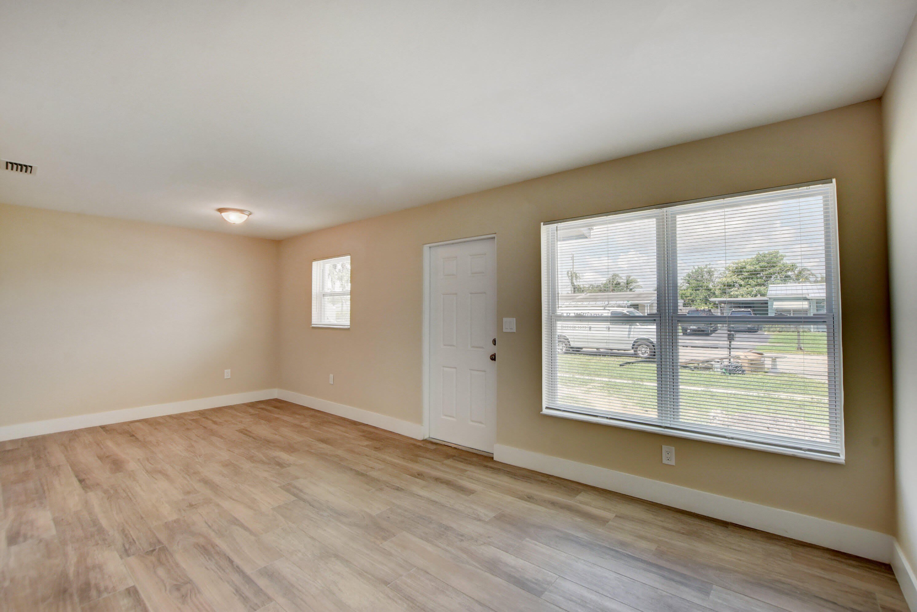 9188 Birmingham Drive – photo 5