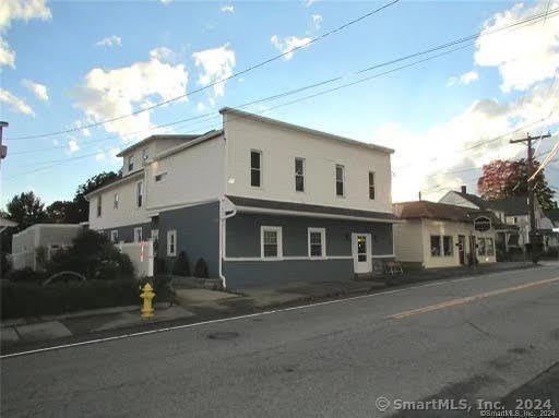 243 N Elm Street – photo 1