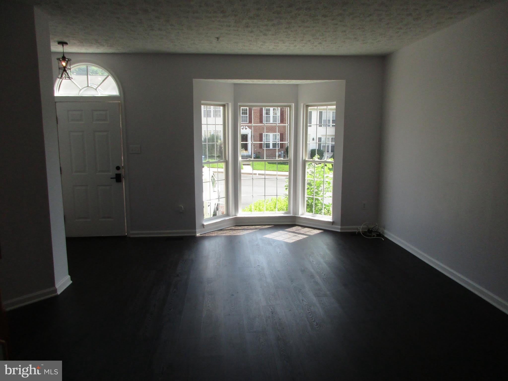 1024 JEANETT Way – photo 5