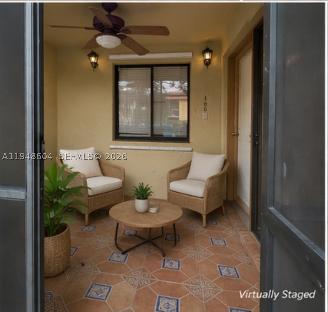 321 Lakeview Dr – photo 4