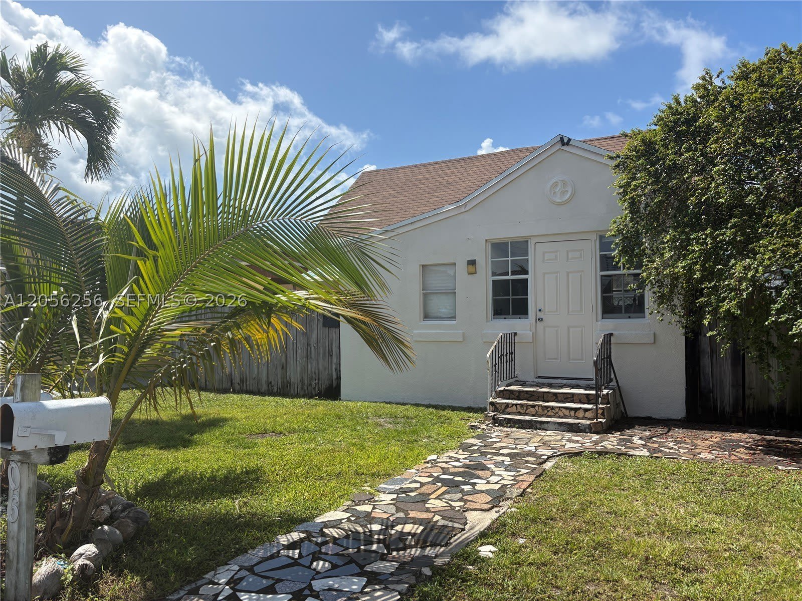 1806 Funston St – photo 1