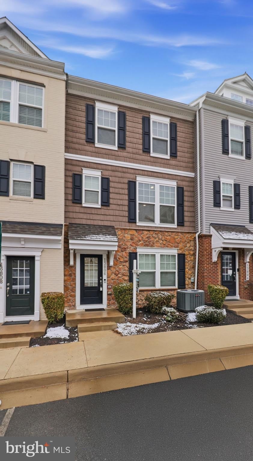 13806 LITESPEED Way – photo 4