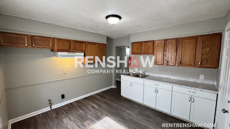 3760 Mandalay Dr – photo 4