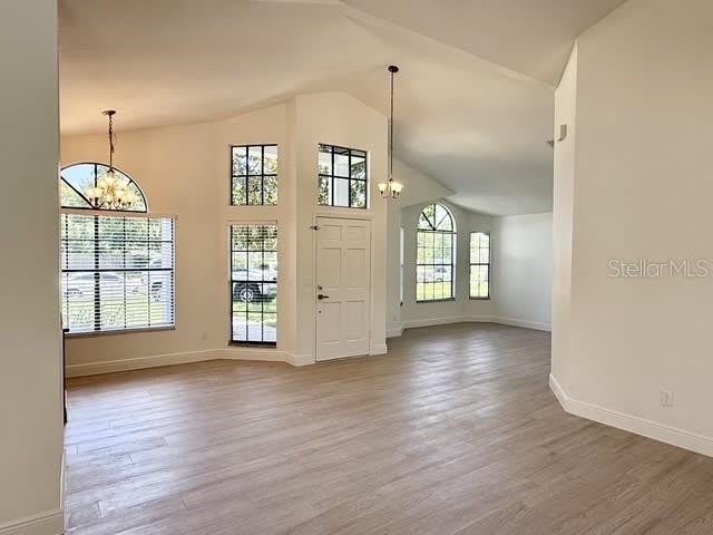 553 WALNUT GROVE Place – photo 4