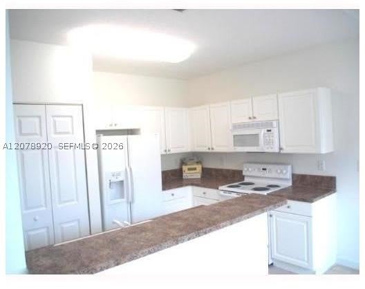 1480 NE 33rd Ave – photo 3