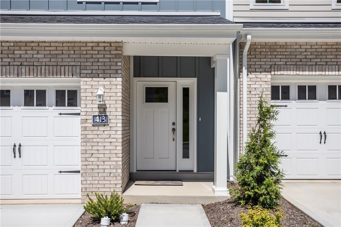 413 Walnut Ct – photo 3