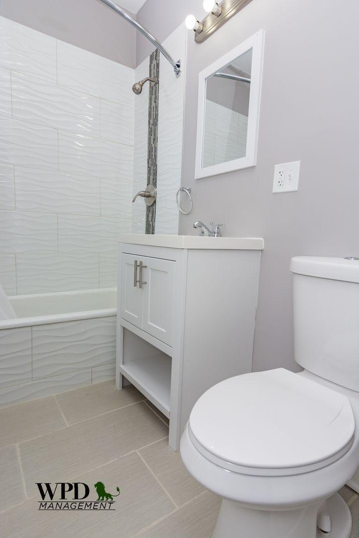 1642 West 81st St. – photo 2