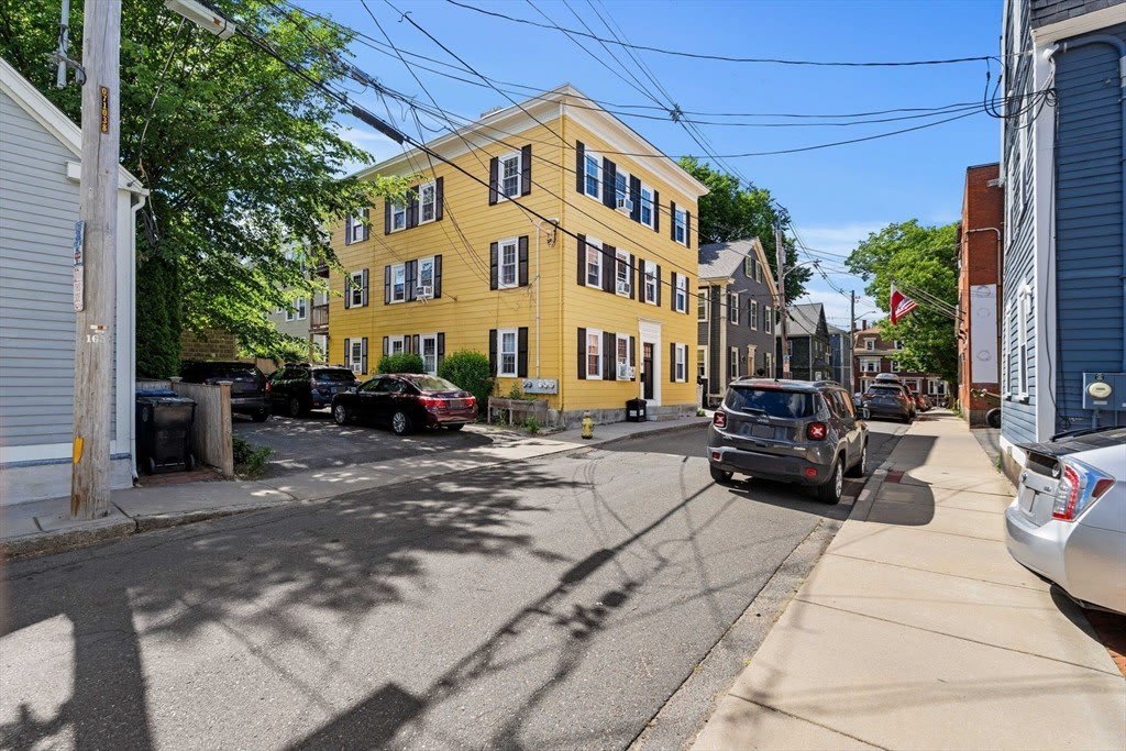 10 Daniels Street – photo 2