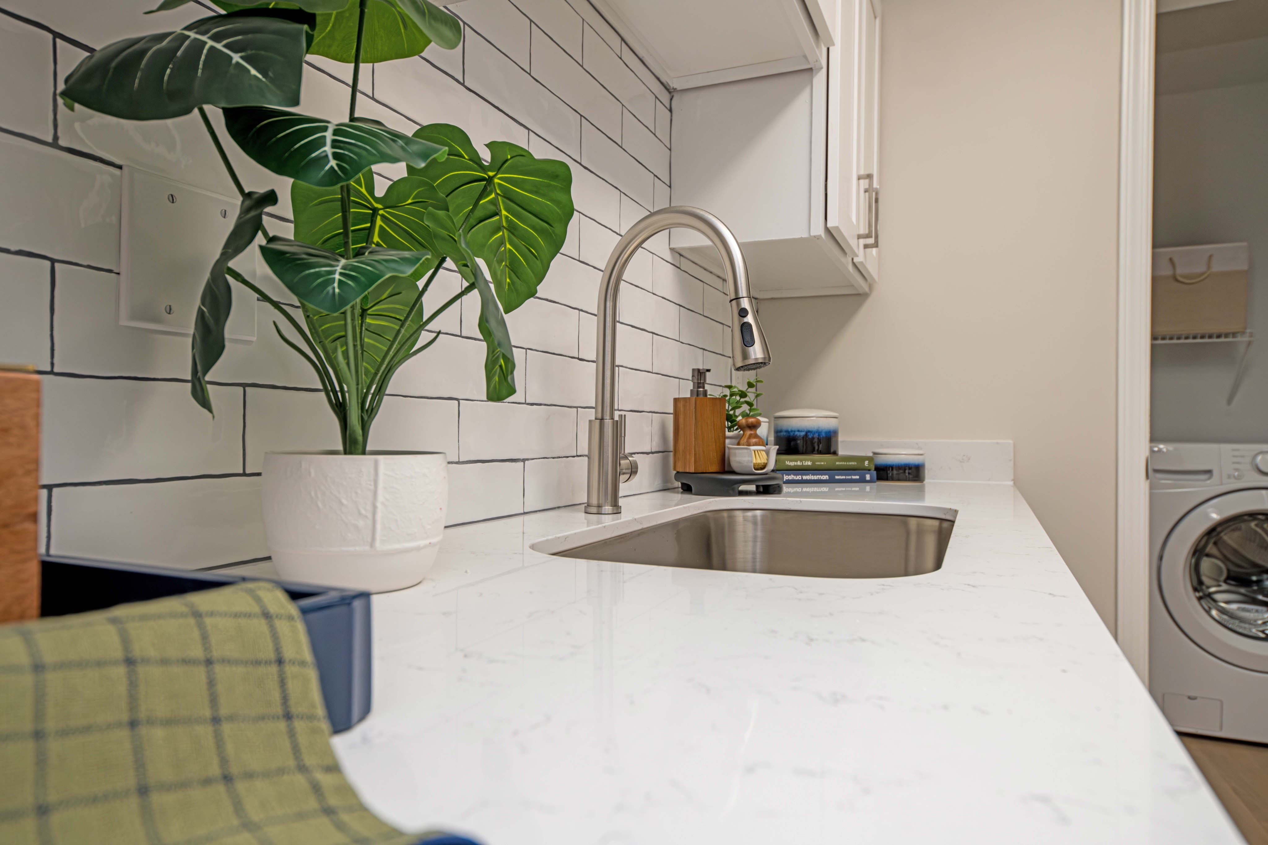 The Collins Apartment Homes – photo 3