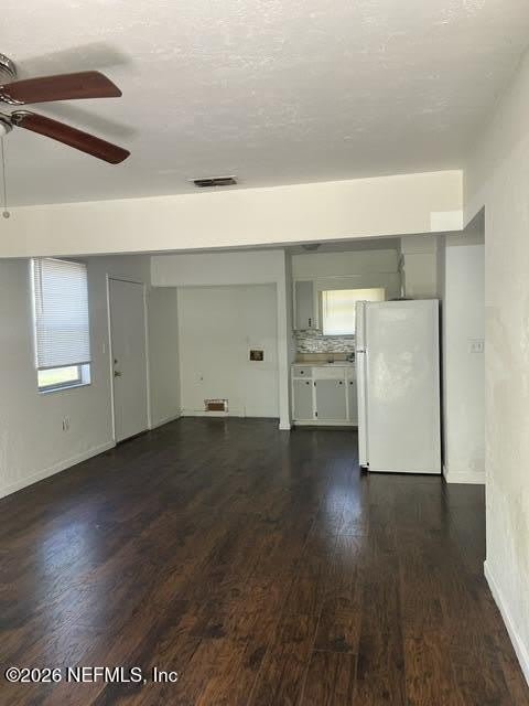 25146 NW 4TH Avenue – photo 3