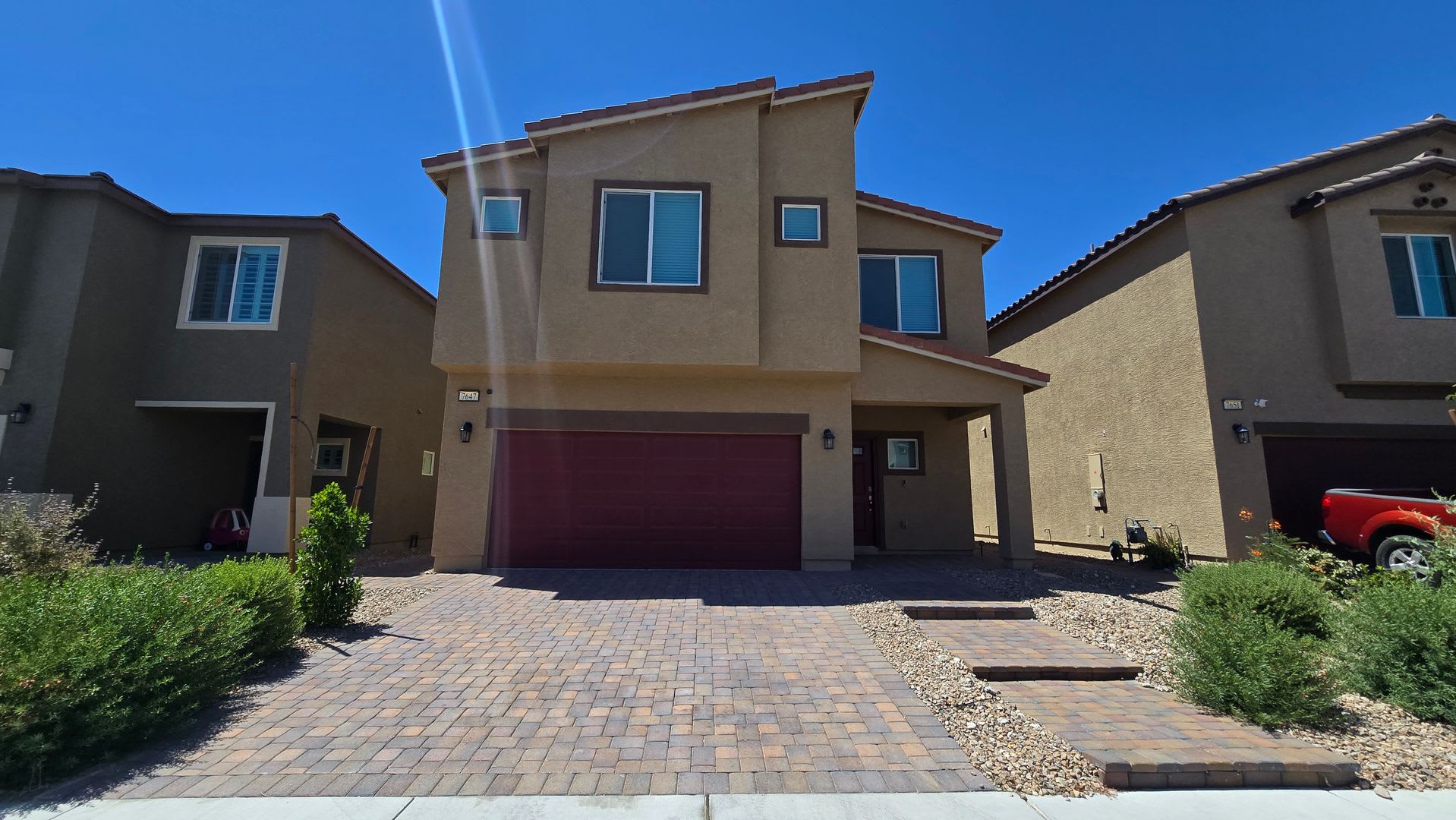 7647 Duran Harbor Ln // 5 bedroom new build for rent – photo 2
