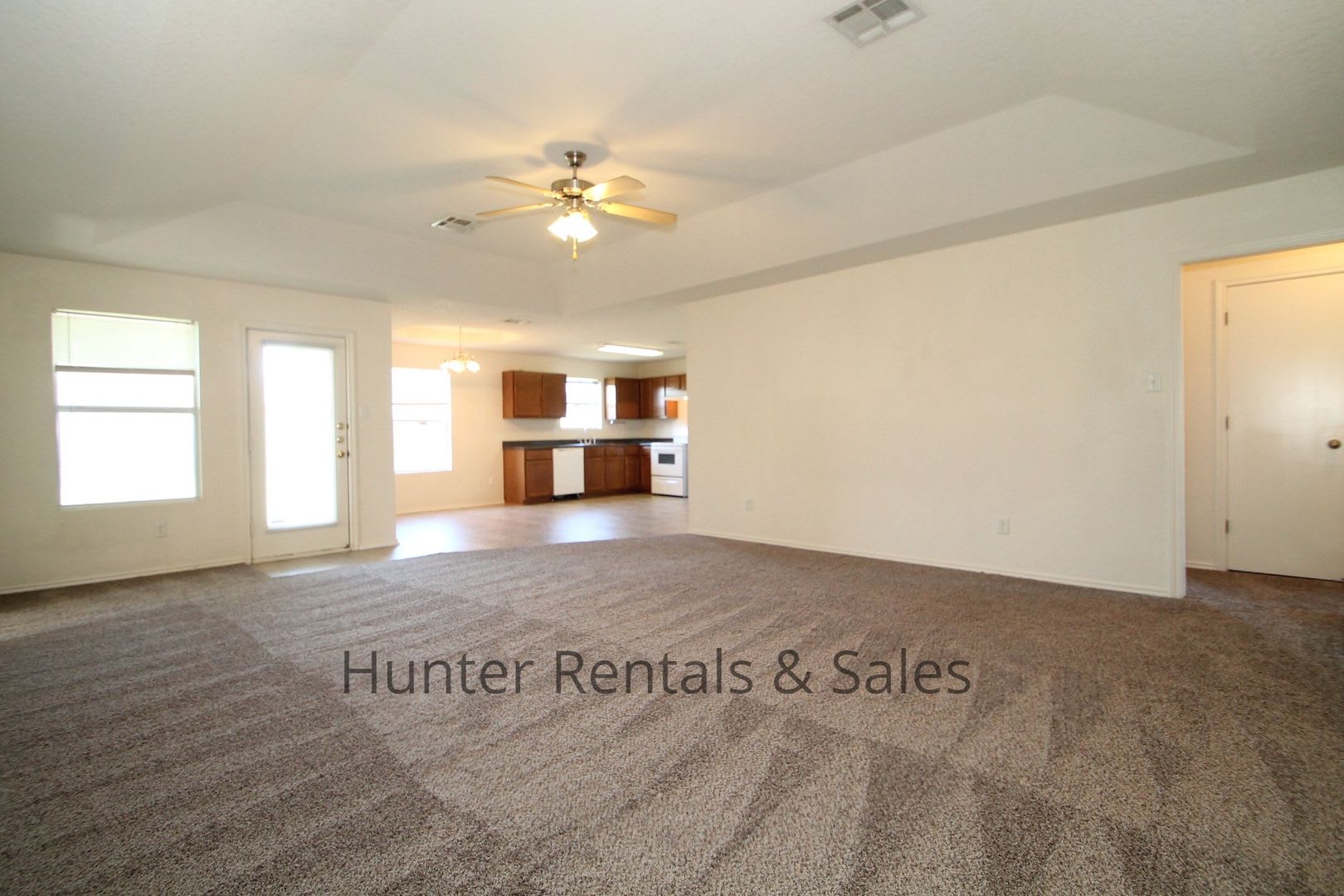 Need Space? This is it – photo 5