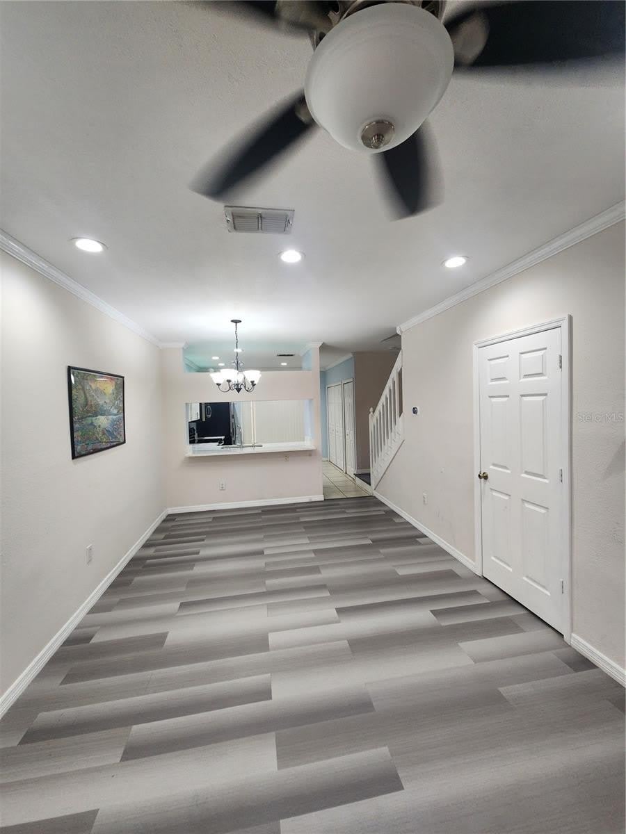 8637 HUNTERS KEY Circle – photo 5
