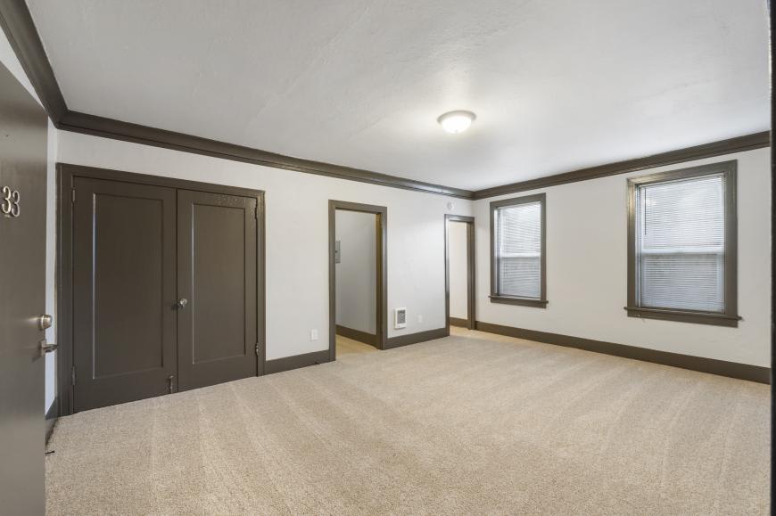 16 N Broadway S – photo 5