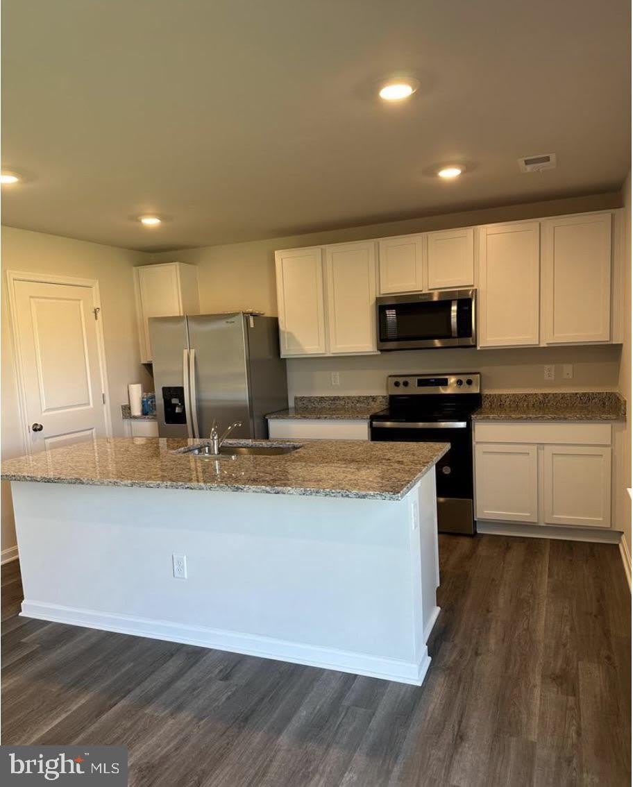 219 CENTERGATE Drive – photo 4