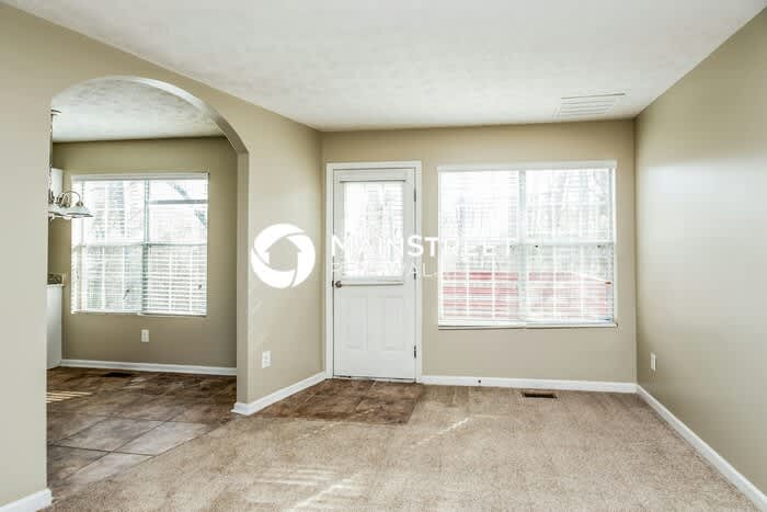 200 Princeton Way – photo 2