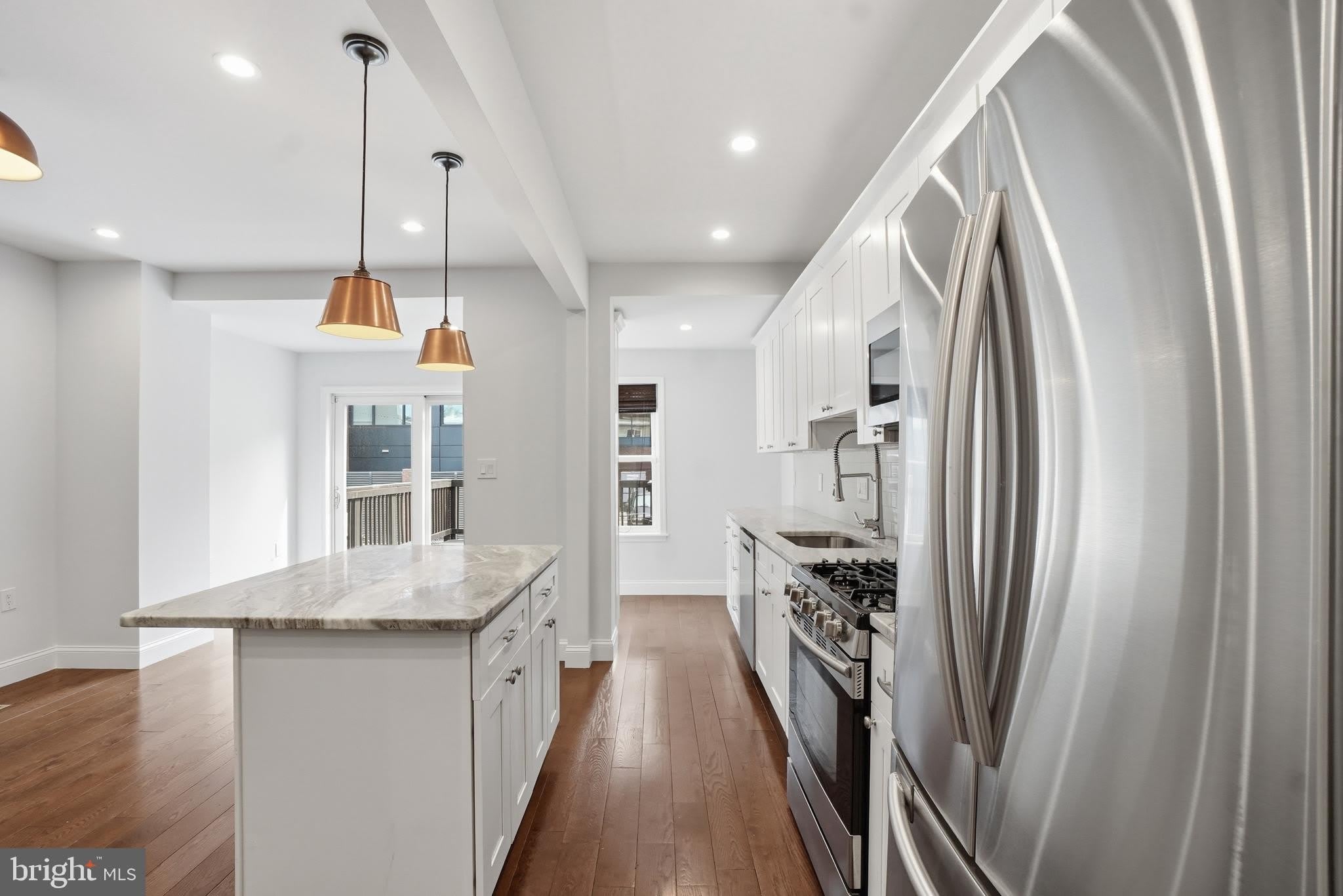 1118 Chicago Street Se – photo 5