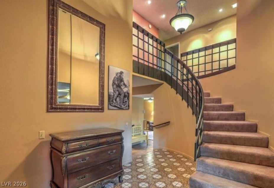 4370 Flandes Street – photo 4