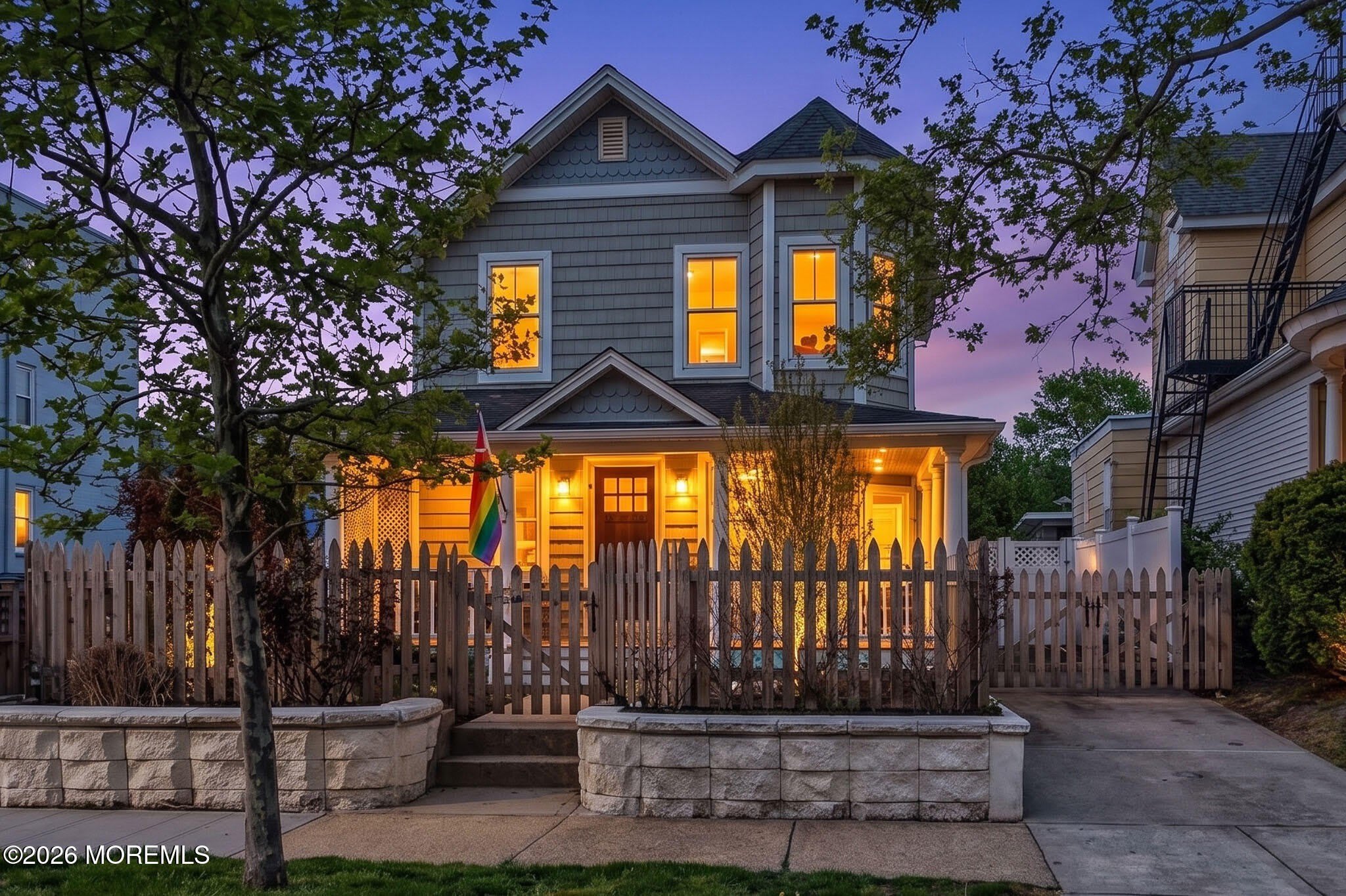 403 Sewall Avenue – photo 1