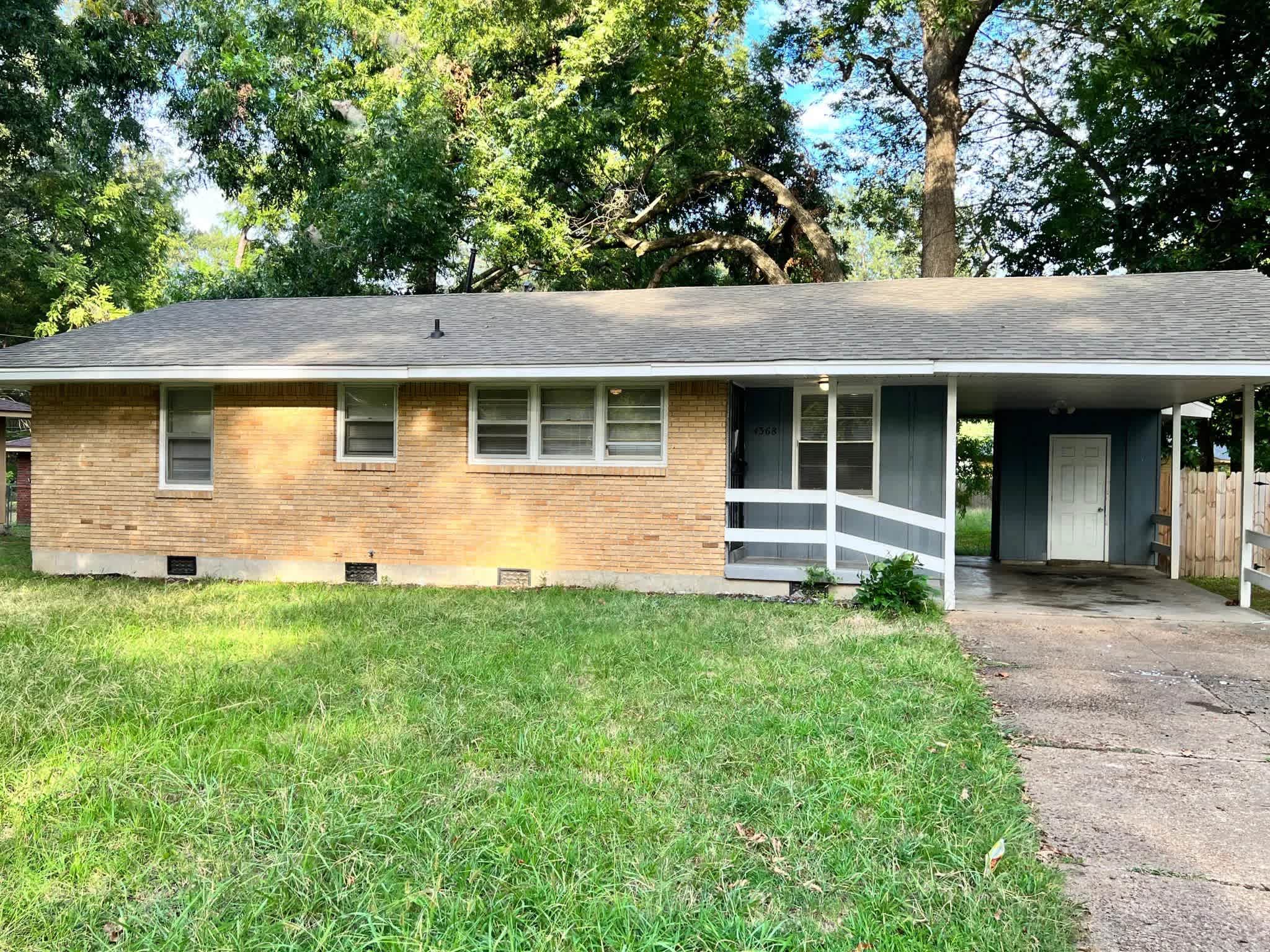 4368 Gardenview Drive – photo 1