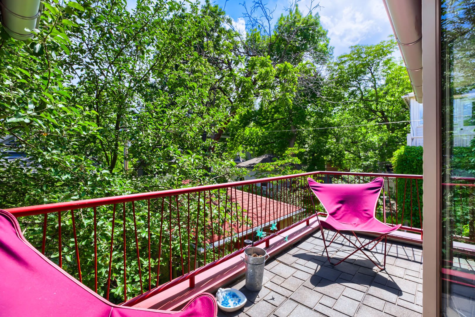 Charming Downtown Oasis Steps To Pearl Street – photo 4