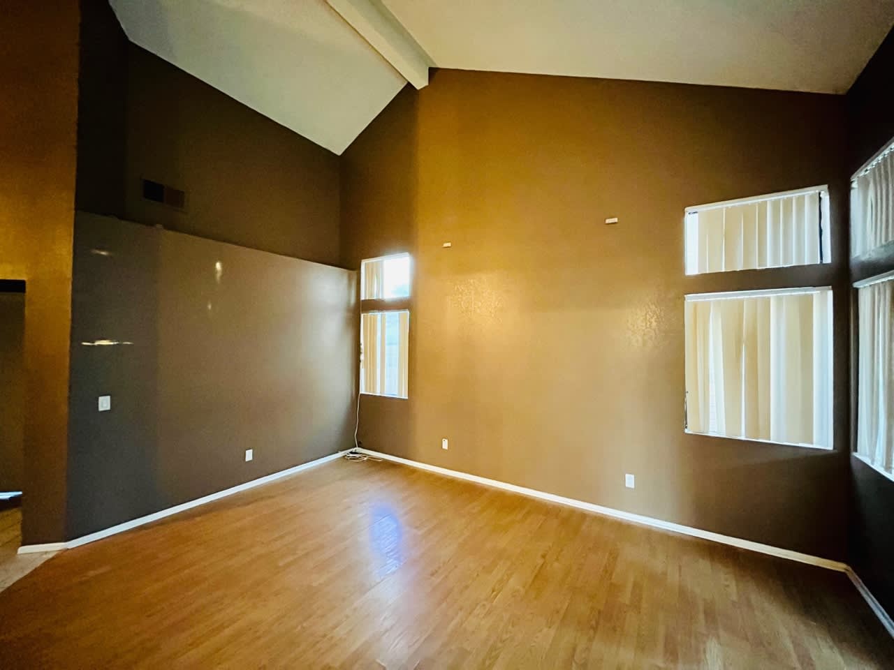 44339 Fenner Ave – photo 3