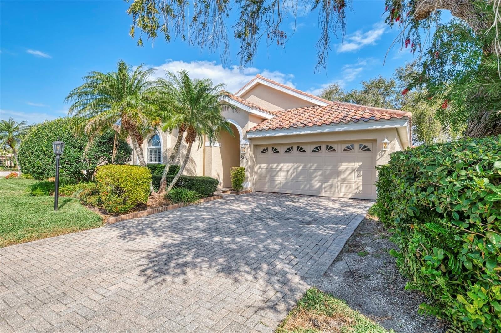 5271 HIGHBURY Circle – photo 3