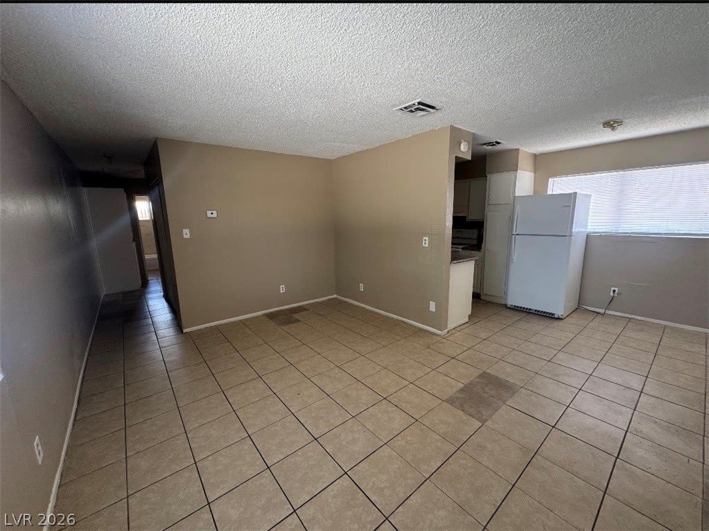 2505 Cedar Avenue – photo 2