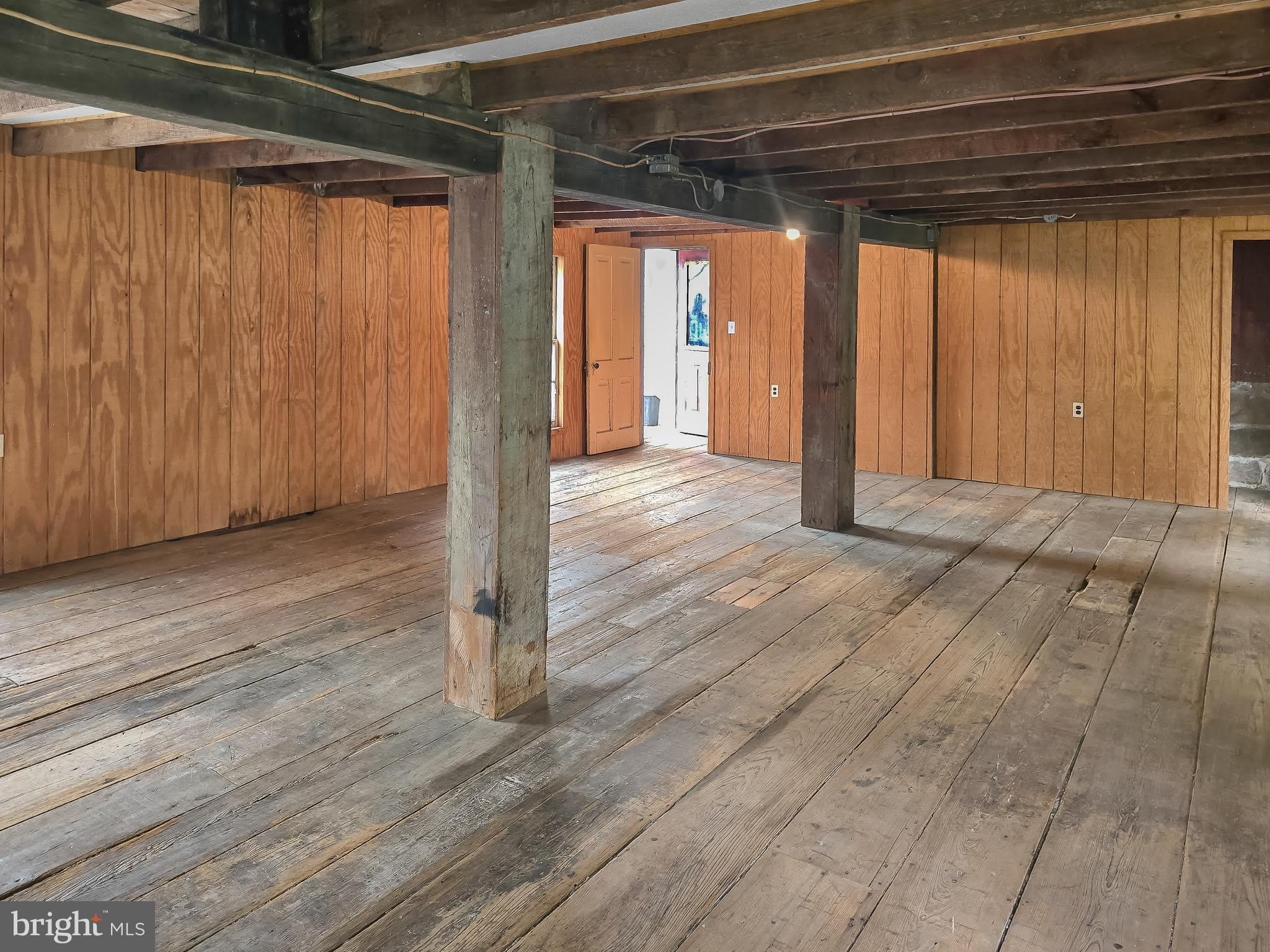 11010 YORK Road – photo 4