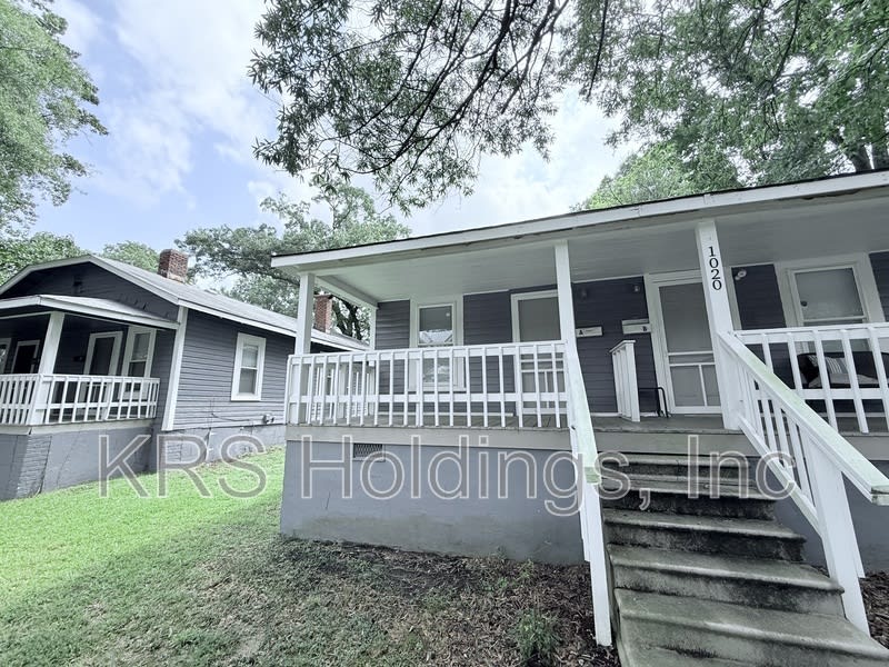 1020 Lancaster Street – photo 1