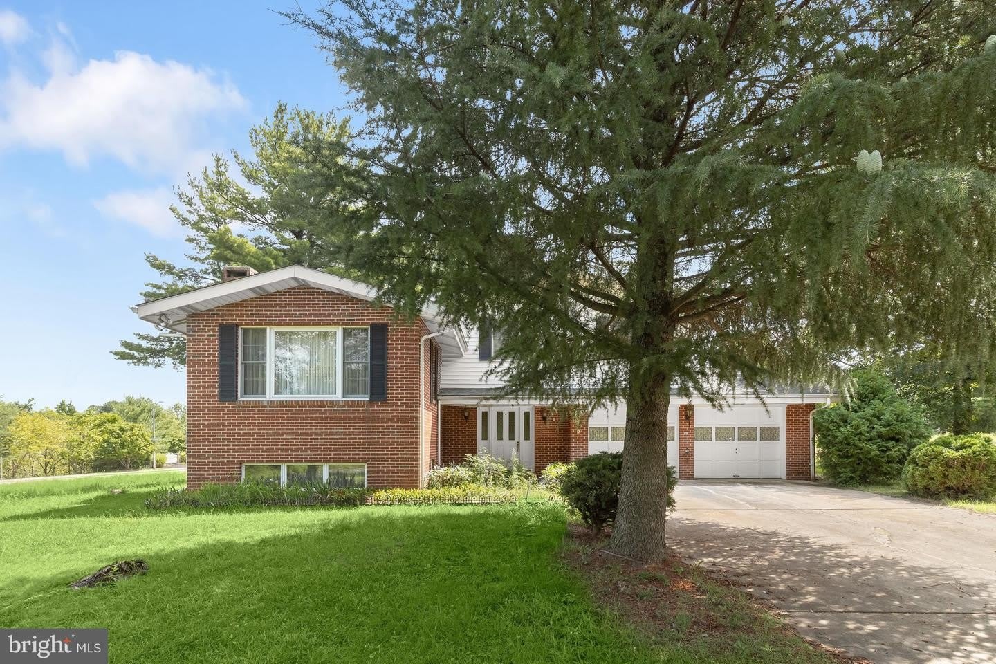 4816 BUCKS SCHOOL HOUSE RD – photo 4