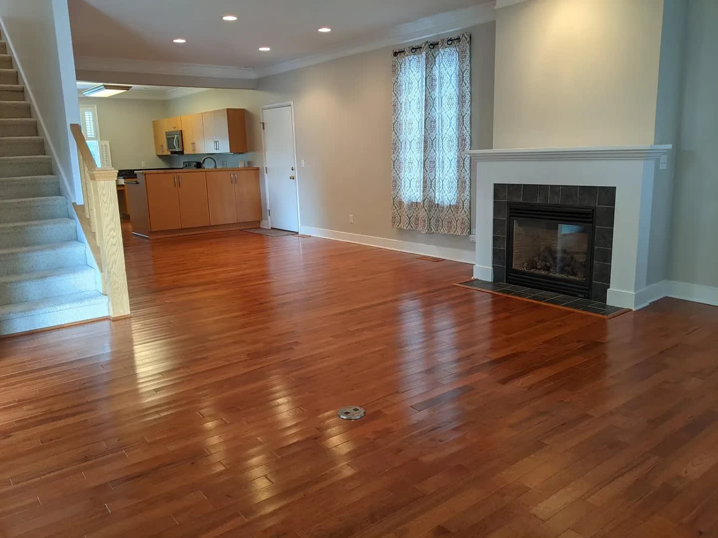 Spacious 3BR Home in Prices Meadow – photo 2