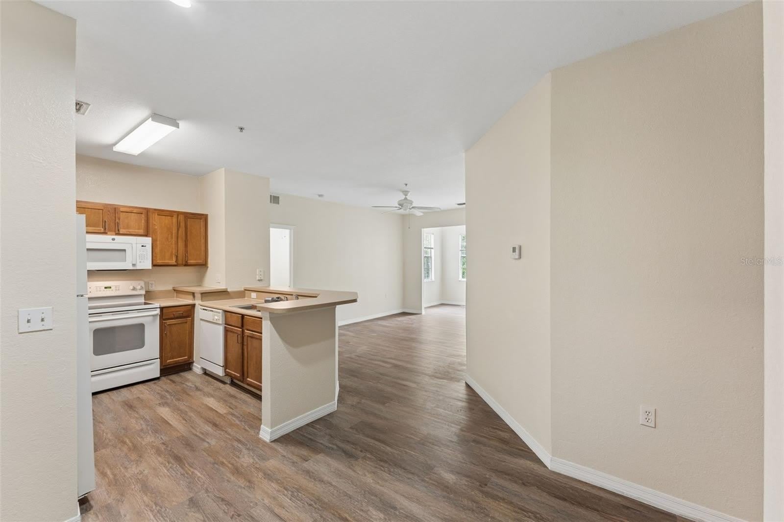 8136 CLAIRE ANN Drive – photo 5