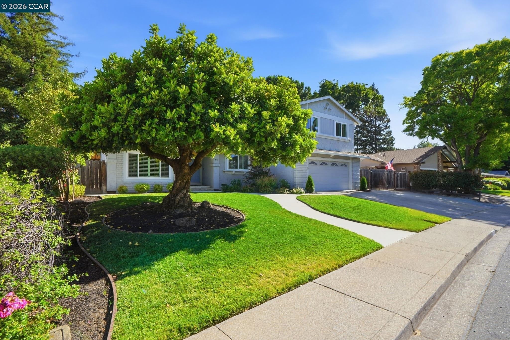717 Bloching Cir – photo 2
