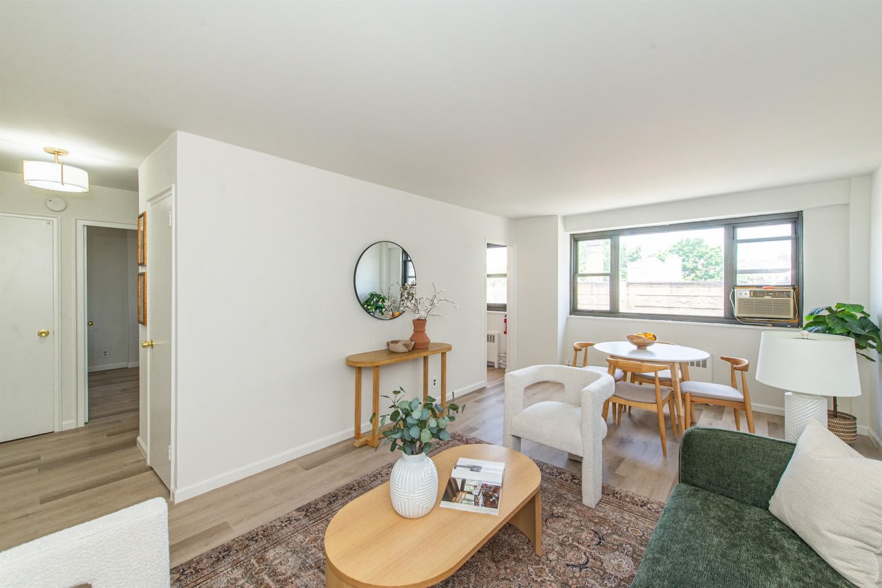 8 60th St # XBDH89H – photo 1