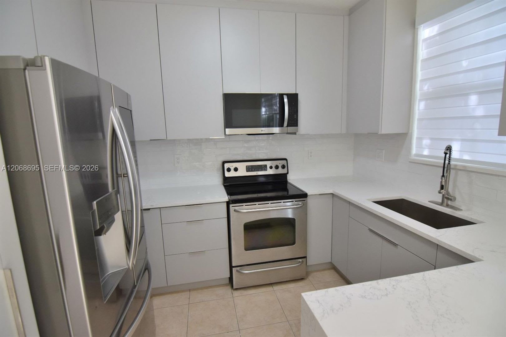 7855 NW 110th Avenue 7855, Doral, FL 33178 – photo 2