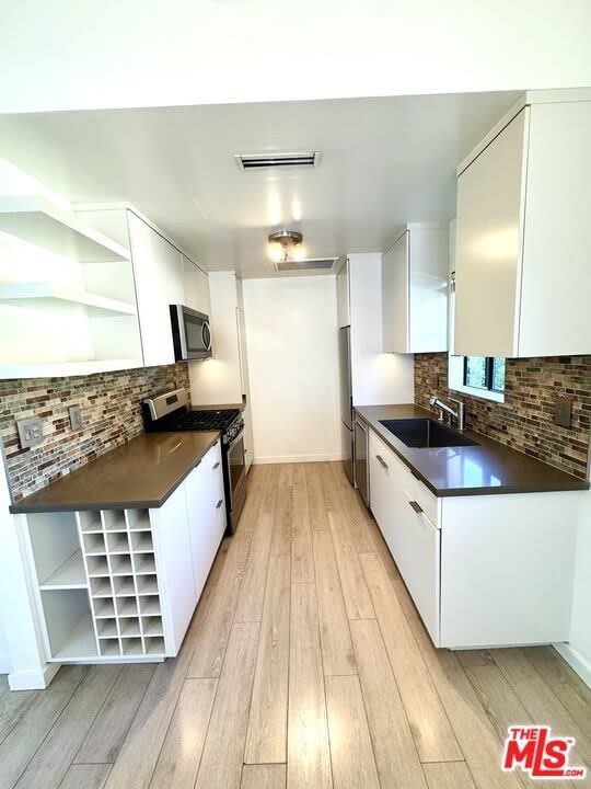 1237 N Ogden Dr – photo 5