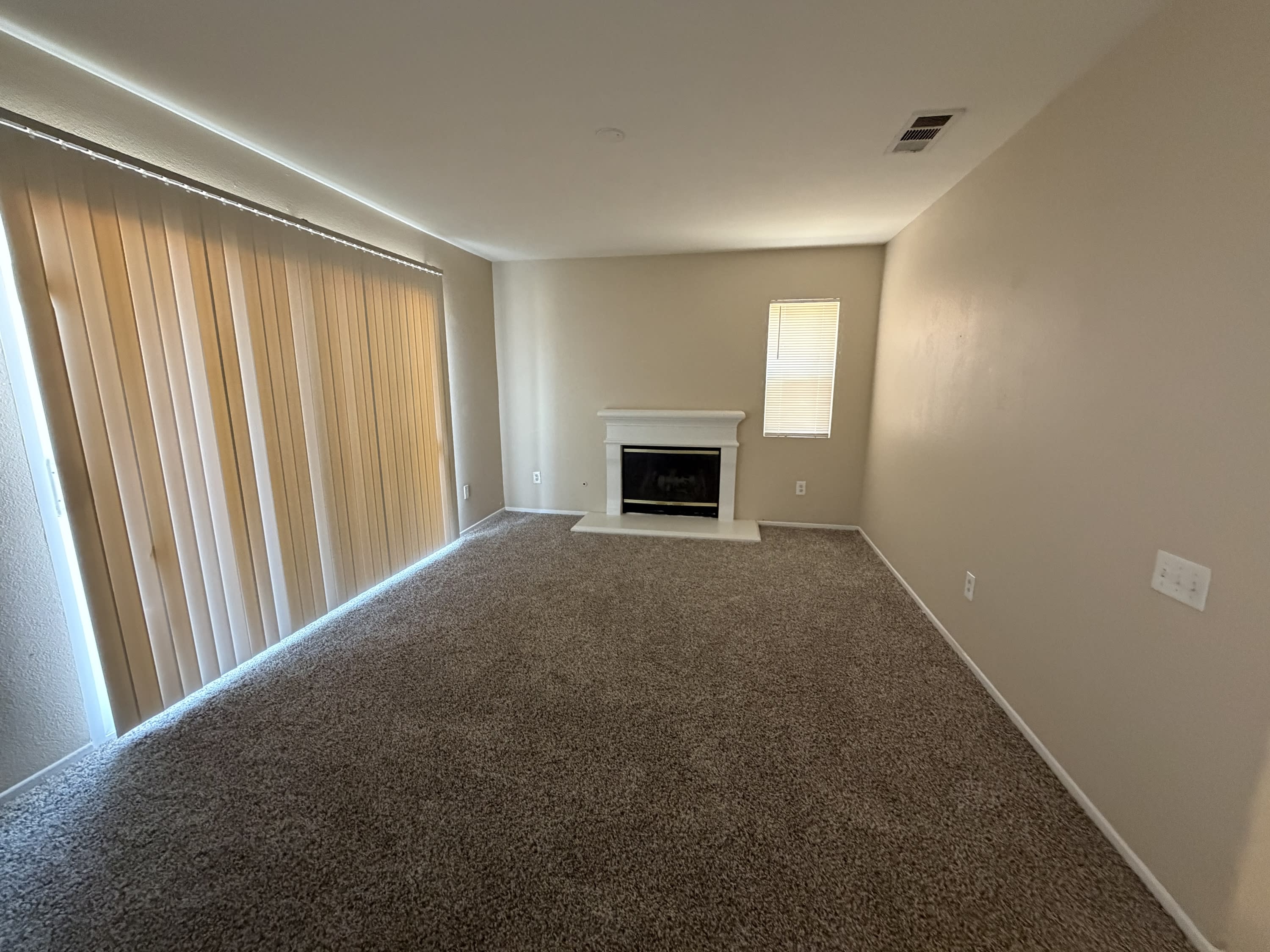 1439 Avena Way – photo 5