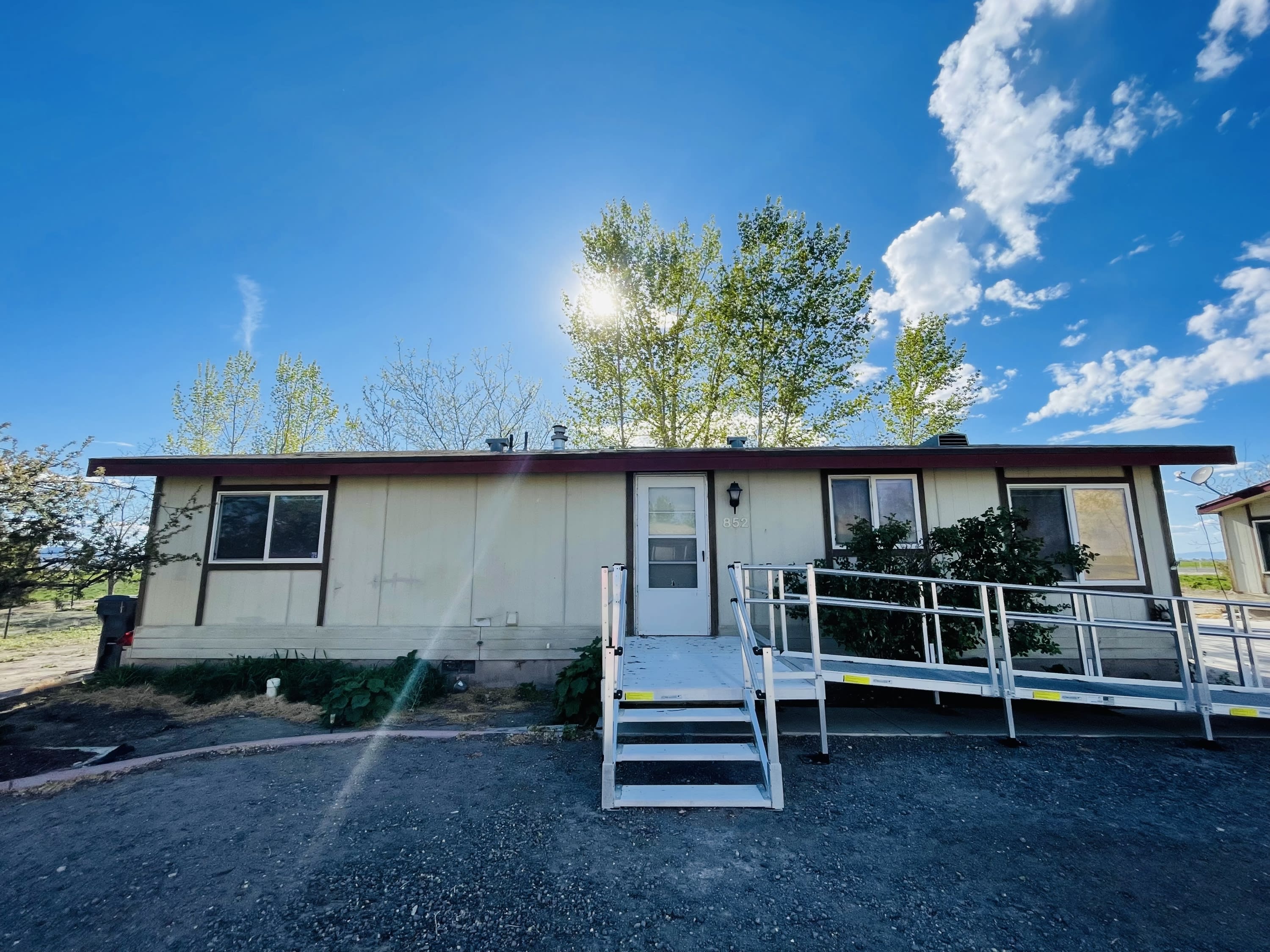 852 Dodge Lane – photo 1