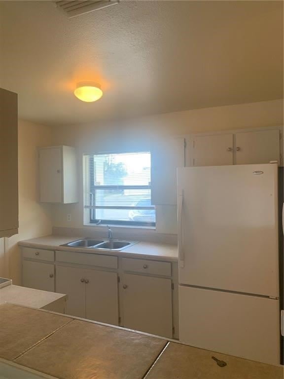 2116 19th Avenue SW – photo 2