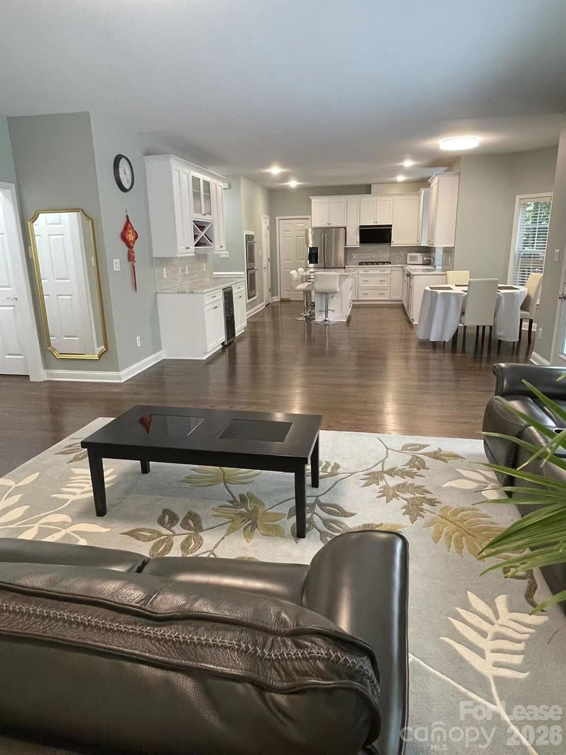 6025 Oakridge Court – photo 3