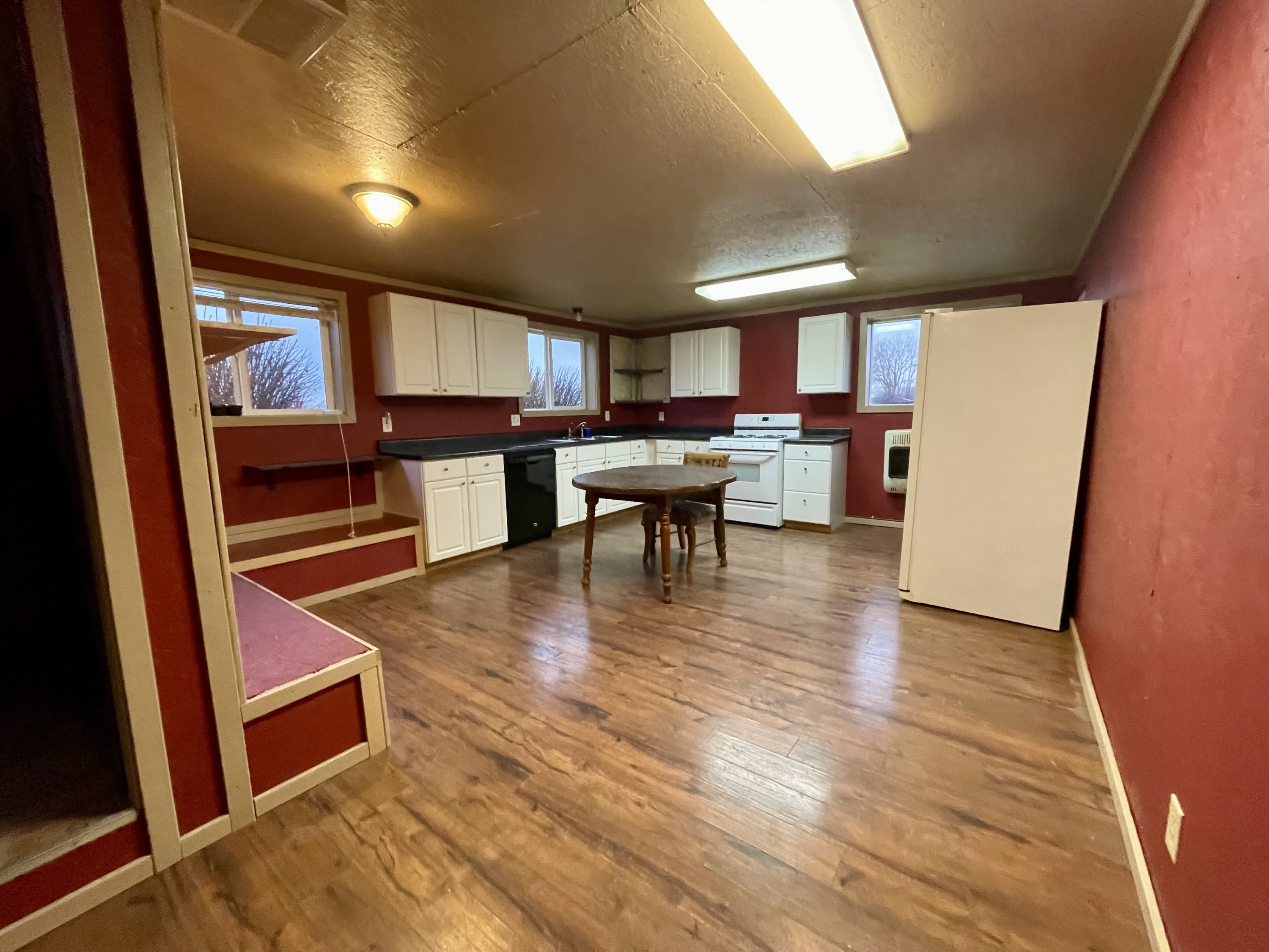 6950 East 700 North – photo 3