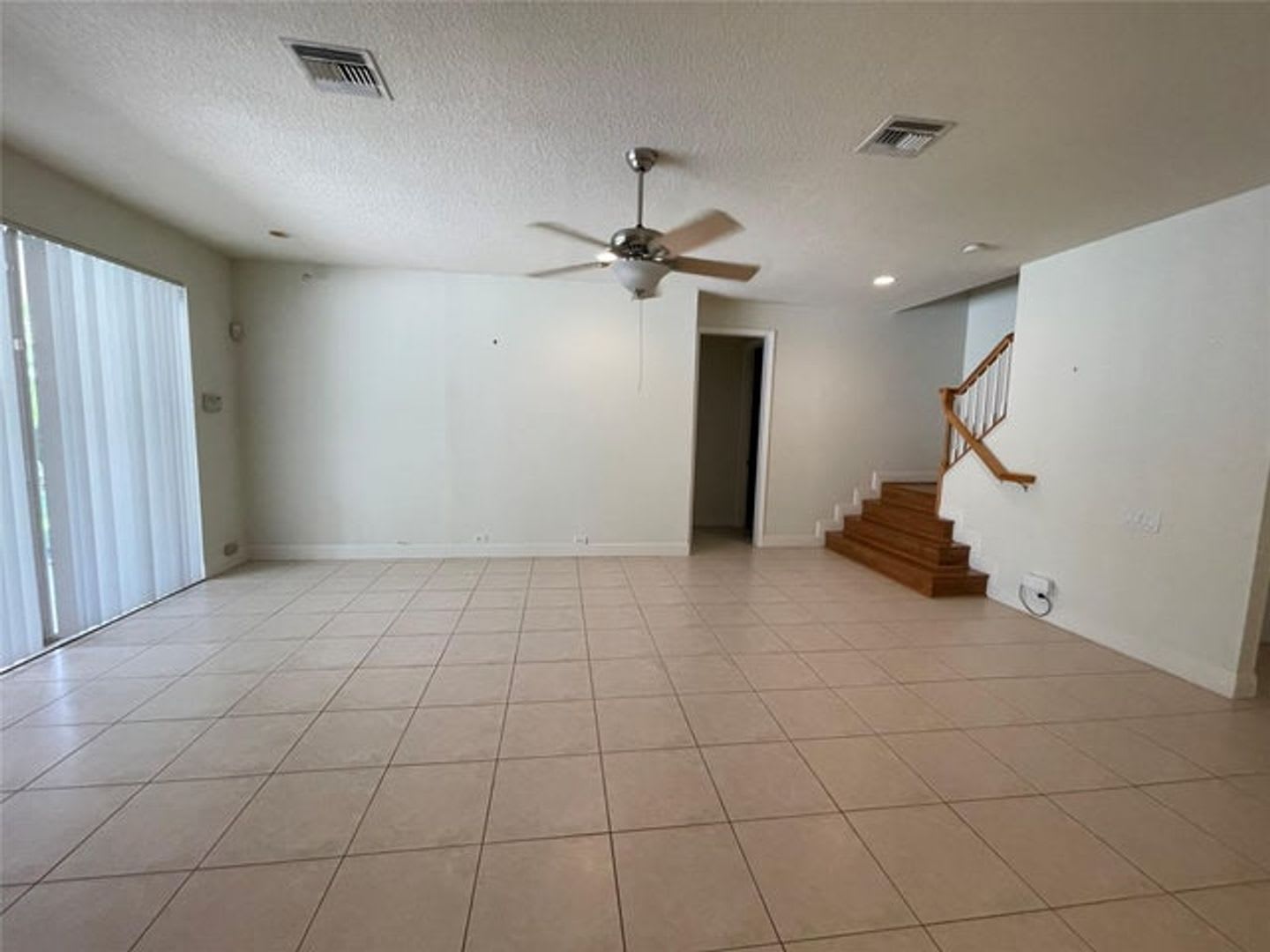 10225 NW 60TH Place, Parkland, FL 33076 – photo 4